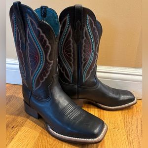 Ariat Women’s PrimeTime Western Boot like new 9C